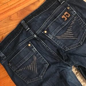 Joe’s Chelsea fit jeans